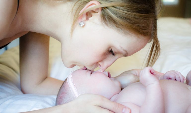 breastfeeding-feature